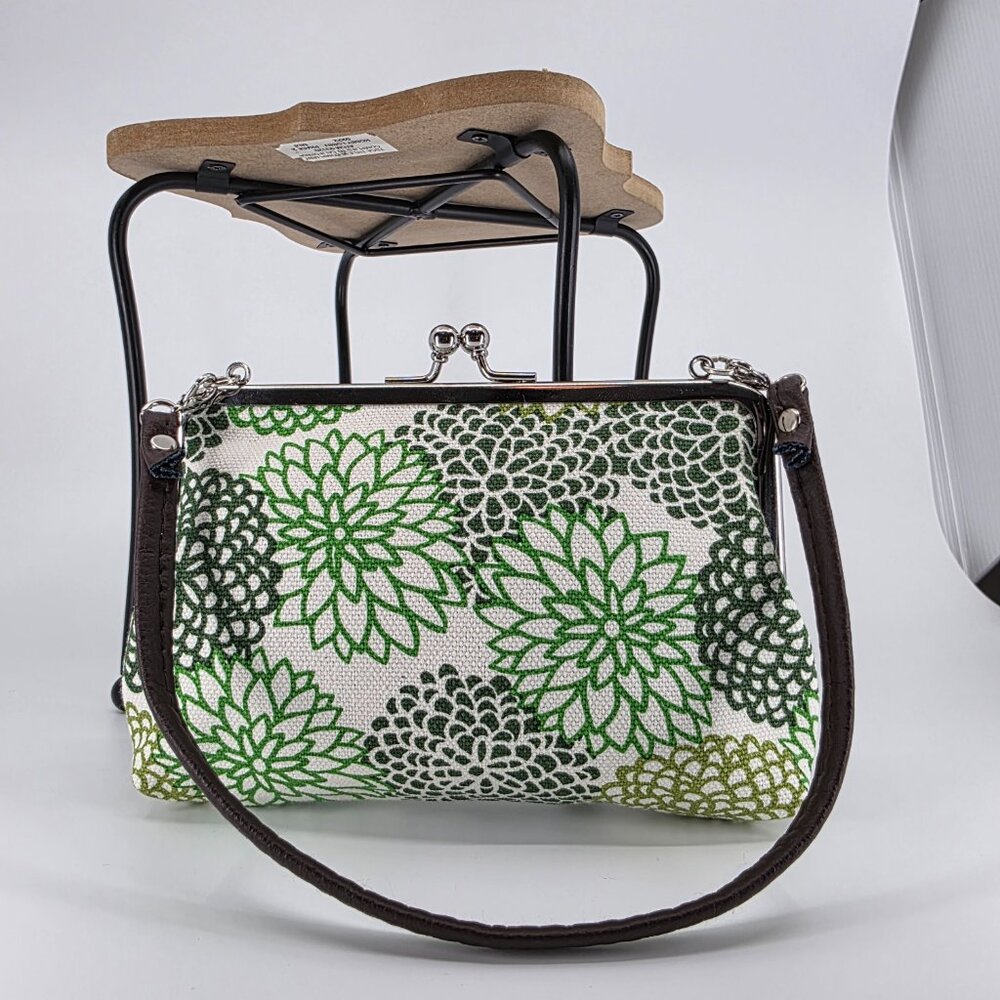 Ametsuchi 🌿 Hana Koromo Hanpu Gamaguchi Clasp Handbag 🍃 Green Floral 👛